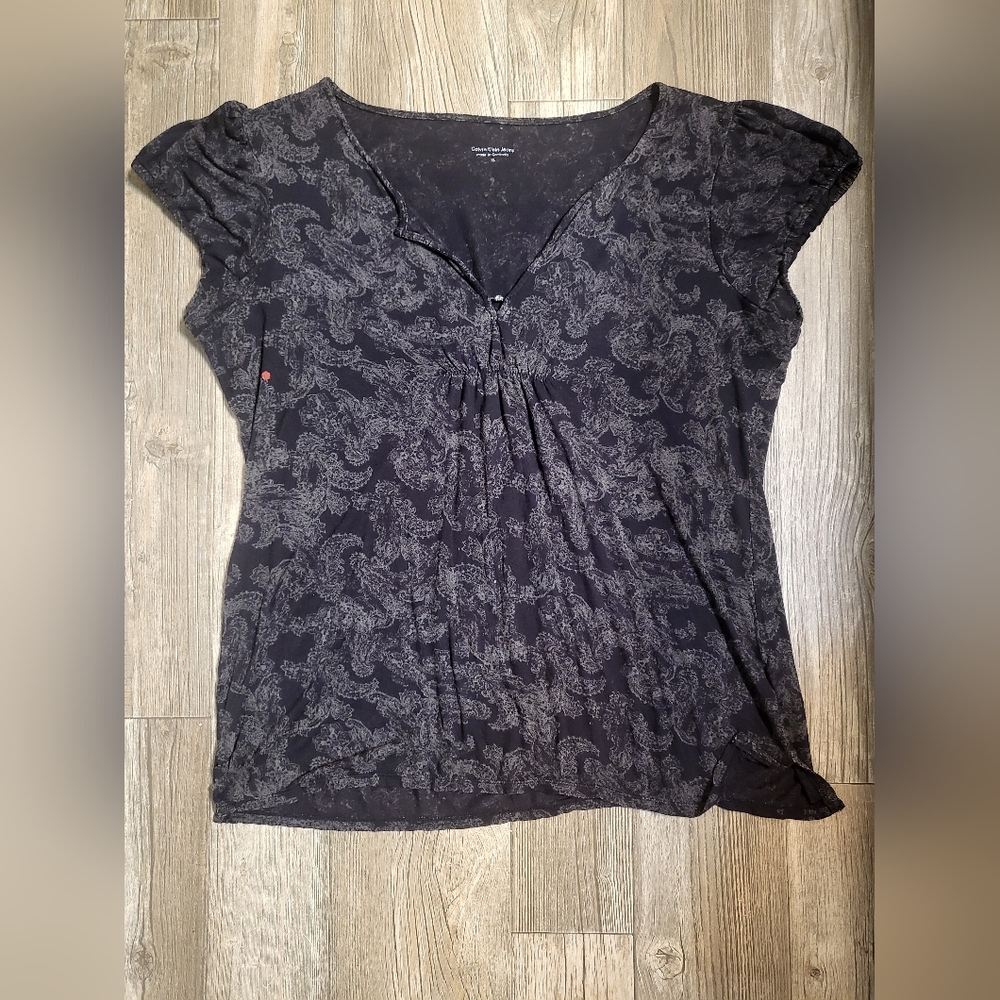 Calvin Klein Elegant Black Paisley Women's Top